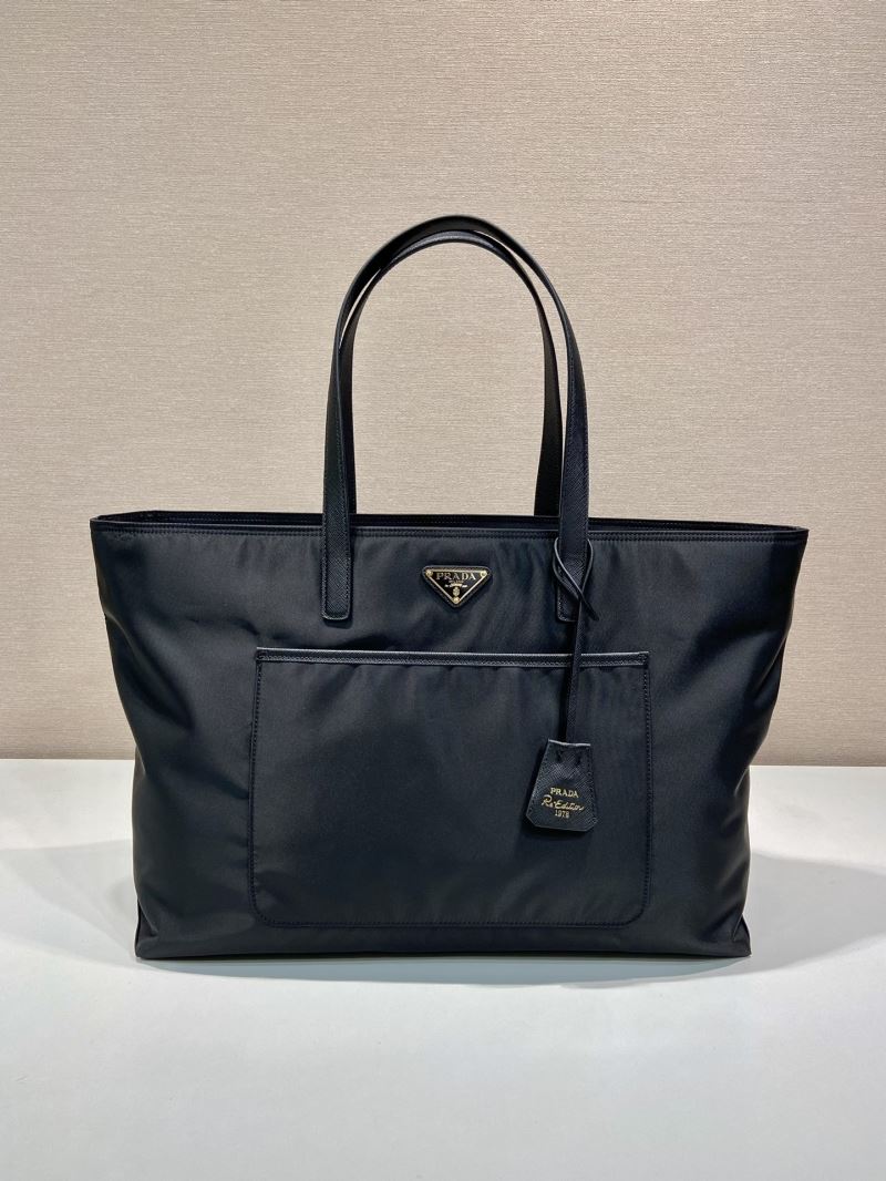 Pra*a tote bags